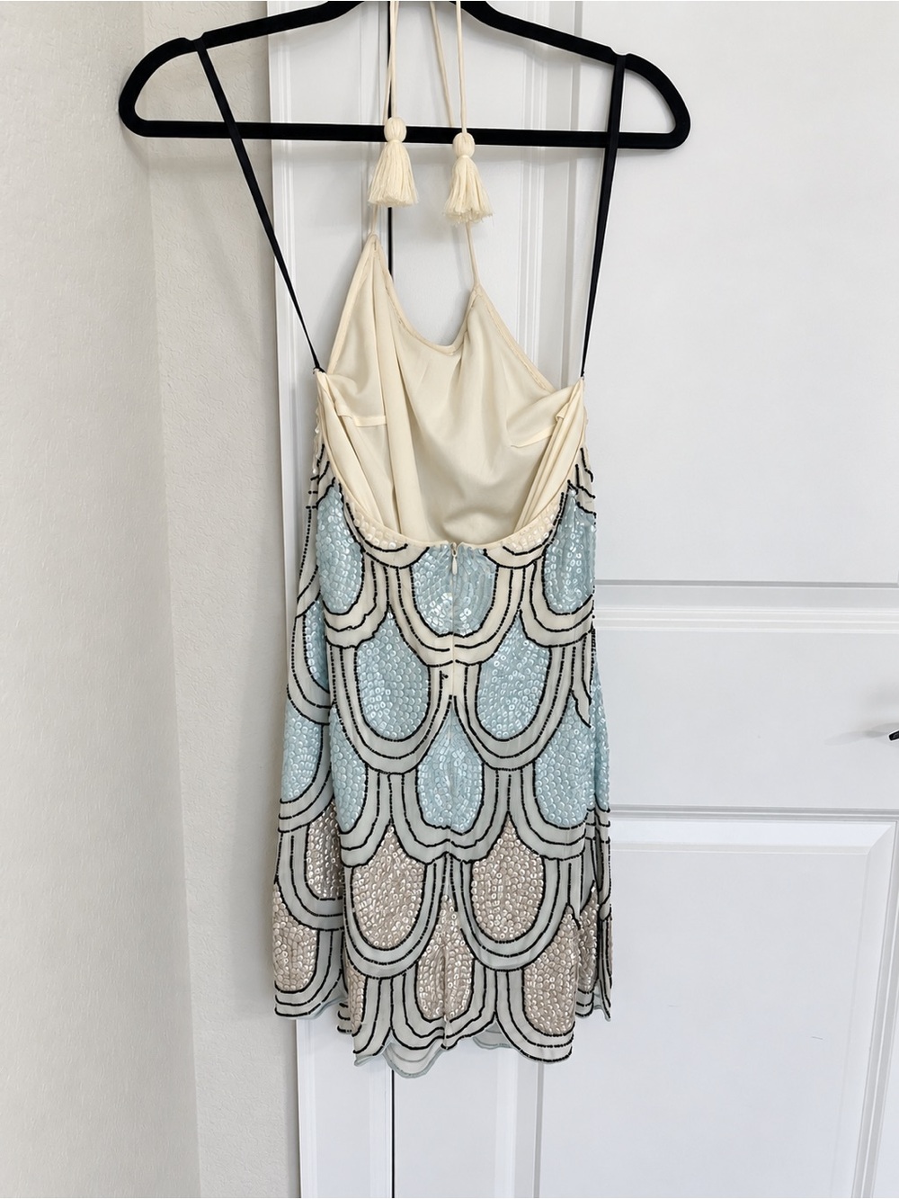 NBD Dame Gardenia Ombré Sequin Scallop Mini Dress XS - Picture 6 of 9